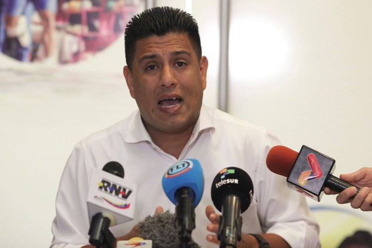 Ministro Infante rechazó la retirada de la Serie del Caribe de Barquisimeto