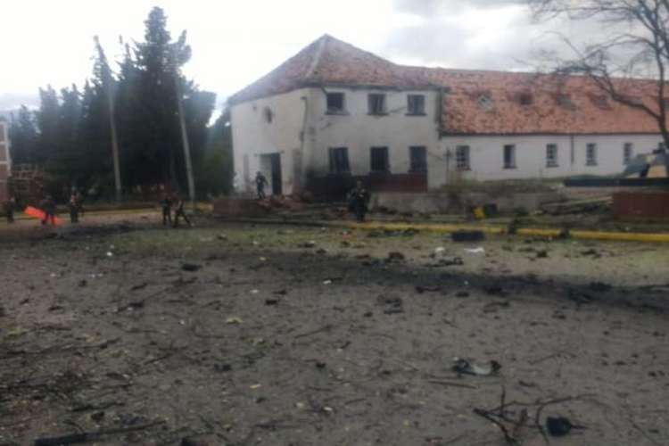 Atentado en Escuela de Policía en Bogotá deja 8 muertos y 41 heridos