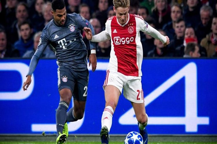 El Barcelona ofrece 90 millones por Frenkie de Jong, según prensa holandesa