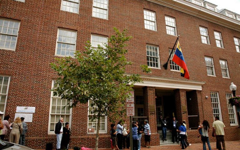 Consulado venezolano en Houston anunció cese de actividades diplomáticas