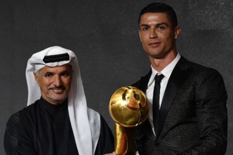 Cristiano Ronaldo fue galardonado como el mejor jugador del año