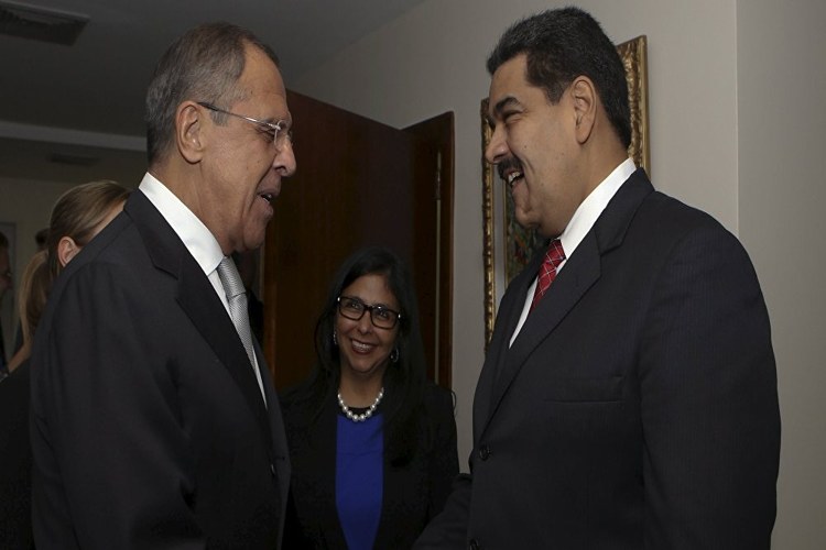 Moscú rechaza el «ultimátum» de la Unión Europea a Maduro