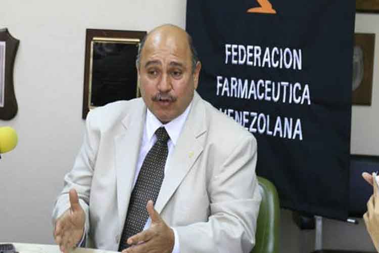 Freddy Ceballos: Hay medicamentos en el país