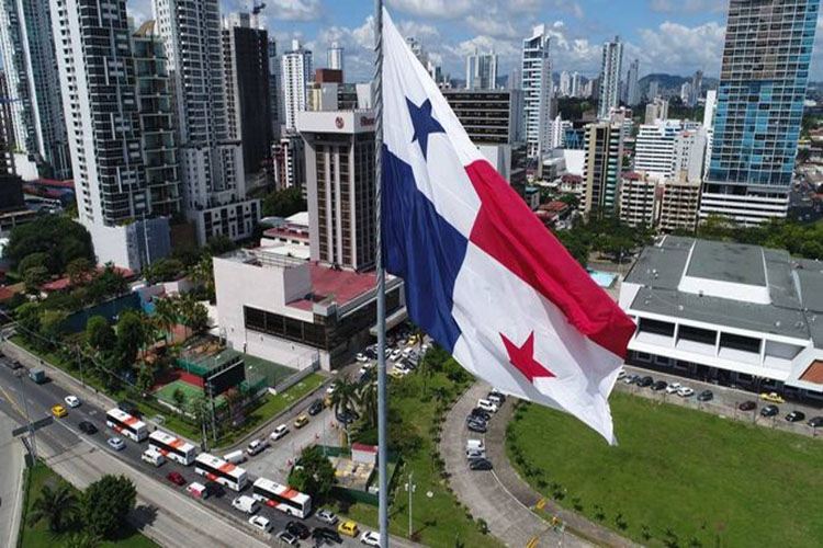 Panamá iniciará reapertura gradual de la economía