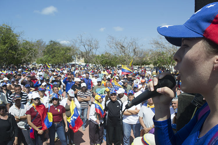 Paraguaná: Juventud opositora también salió a marchar este 12F (+Fotos)