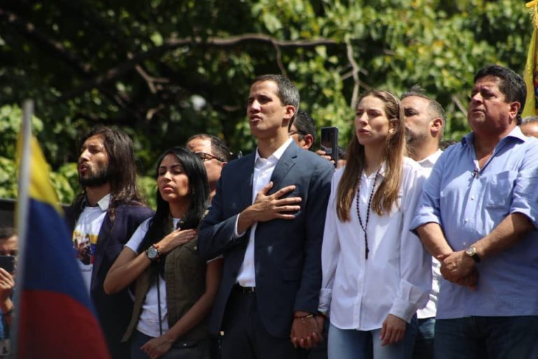 Guaidó agradece el «gesto» de Sánchez al reconocerlo como presidente