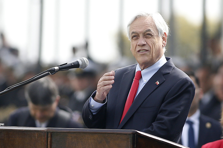 Piñera propone aplazar a mayo elecciones constituyentes debido a la pandemia