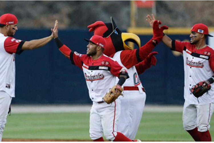 Venezuela venció a Cuba y sigue invicto en la Serie del Caribe