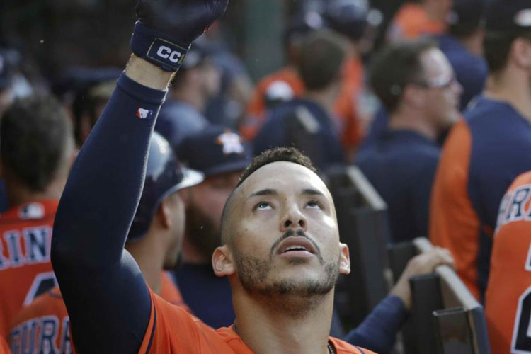 Carlos Correa gana el caso de arbitraje contra los Astros de Houston