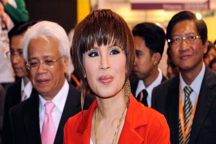 Retiran candidatura a primera ministra de Tailandia de princesa Ubolratana