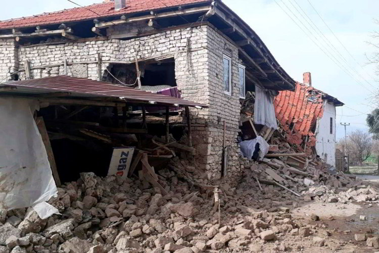 Un sismo de una magnitud 5,5 sacude el sureste de Turquía