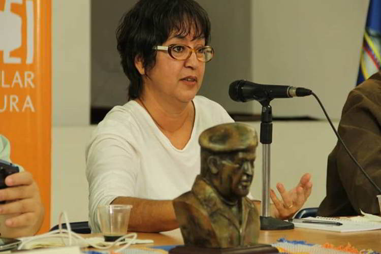 Carola Chávez: Nos estamos enfrentando a un imperio que se está cayendo