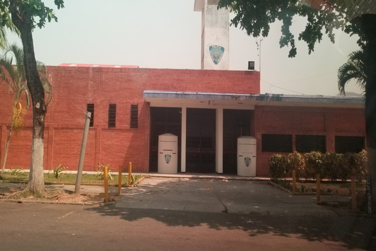 Después de un año: Sin audiencia preliminar policías detenidos tras tragedia en comandancia general de Carabobo