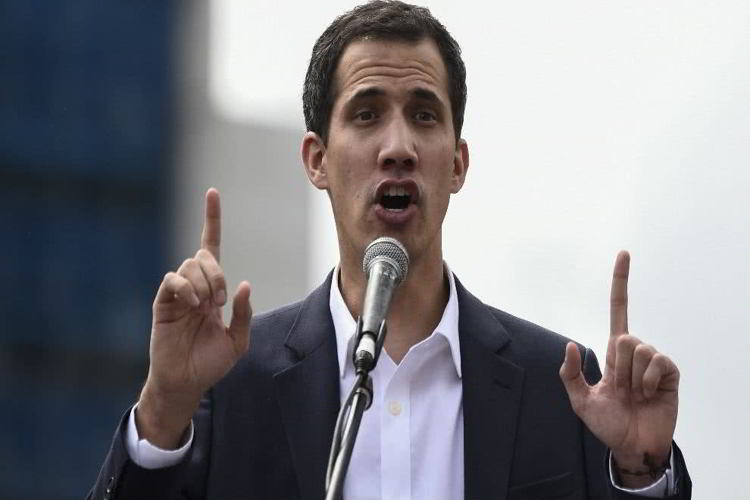 Guaidó reiteró convocatoria a concentraciones este lunes a las 11:00 a.m