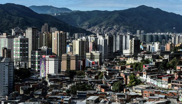 Reportan nuevo apagón en el este de Caracas