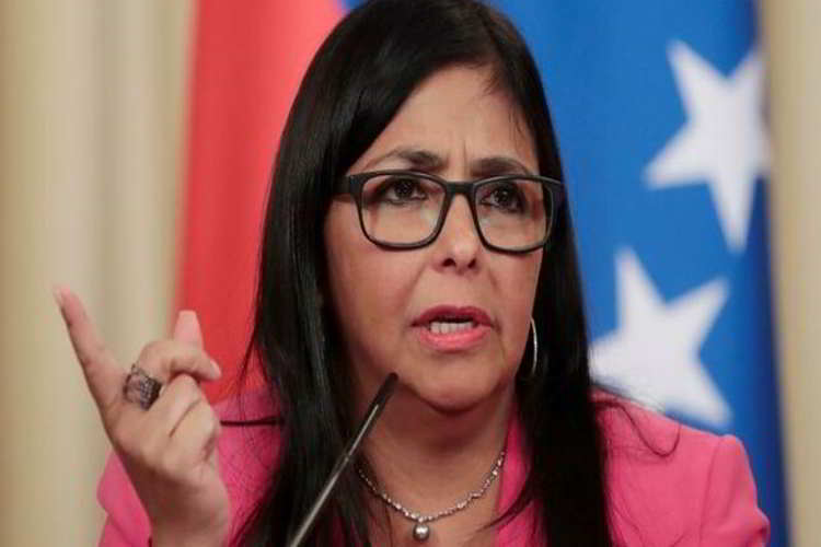 Delcy Rodríguez: Venezuela es víctima de una «agresión multiforme» de EEUU