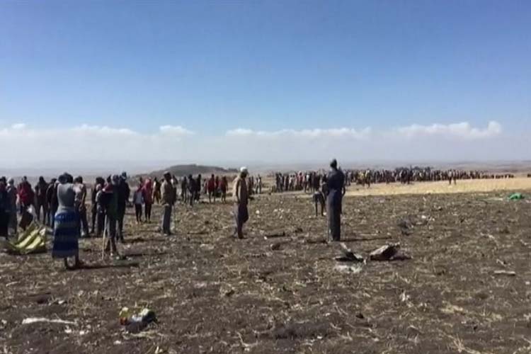 Mueren 157 personas de 35 nacionalidades al estrellarse un avión en Etiopía