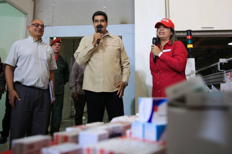 En claves: Conozca los anuncios de Maduro para el reimpulso del motor farmacéutico