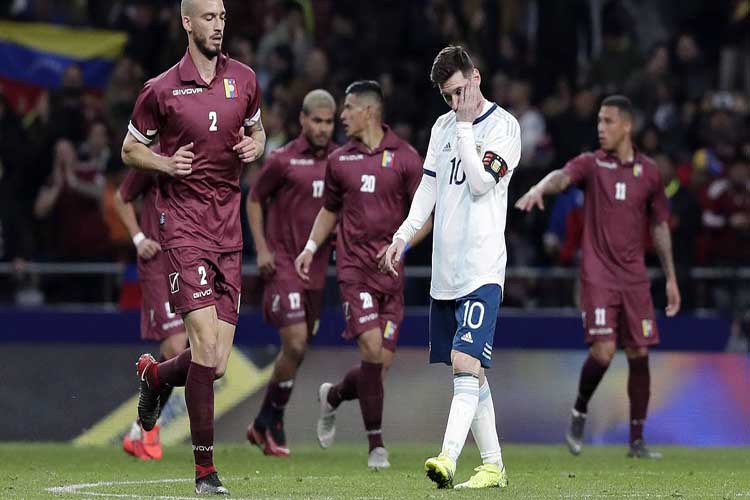 Con impecable juego la Vinotinto se impone ante la Albiceleste