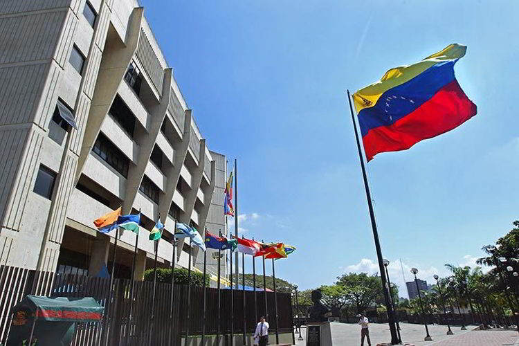 Solicitarán a España extradición de venezolano involucrado en fraude electrónico