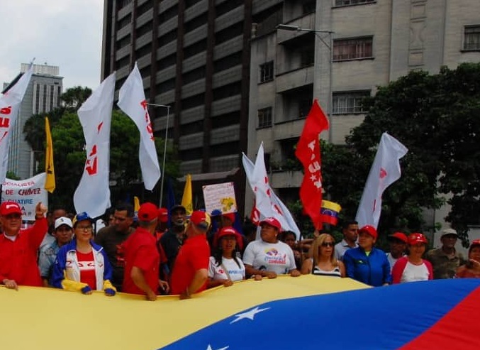 Oficialistas se concentran este sábado