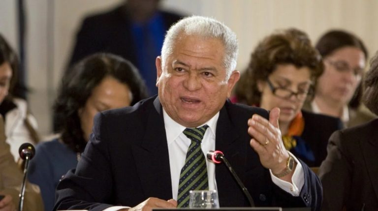 Embajador venezolano en ONU apunta a EEUU como instigador del «fallido» golpe