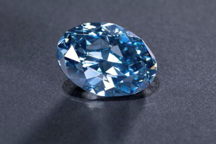 Descubren un excepcional diamante azul de 20 quilates