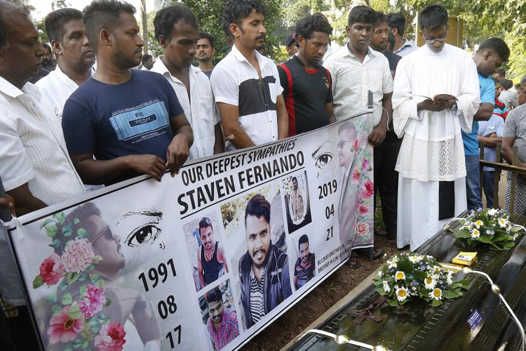 Asciende a 359 el número de muertos por los ataques terroristas en Sri Lanka