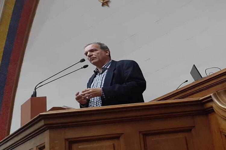 Stefanelli: La pérdida de capacidad tecnológica, humana y la corrupción causaron la crisis petrolera