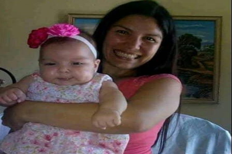 Luto en Trujillo: Fallecen bebé y su madre en accidente en Ecuador