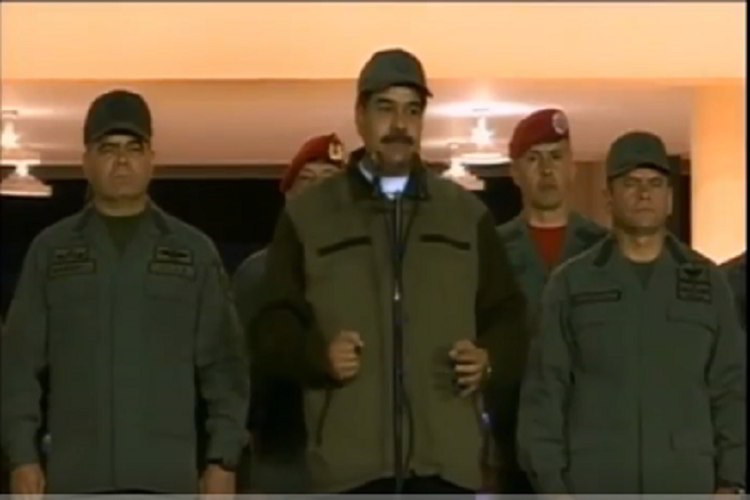 Maduro: Está dada la orden, a los golpistas rechazarlos y detenerlos