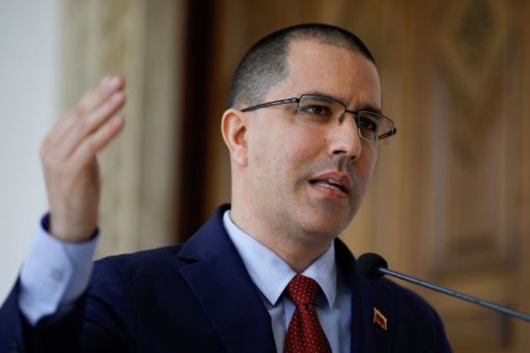Cancillería evalúa dar  respuesta sobre ingreso de policías a embajada de Venezuela en Washington