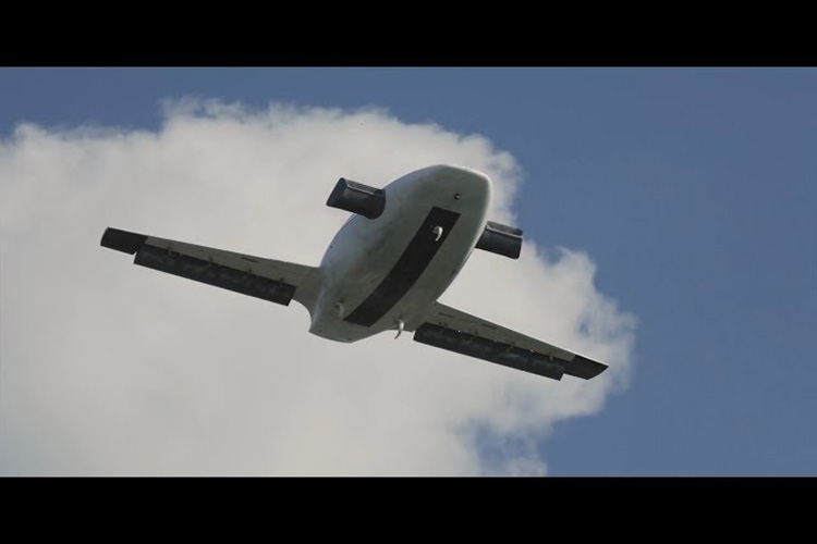 Anuncian el lanzamiento de taxis voladores para el 2025 (+Video)
