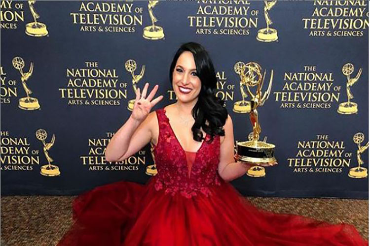 La venezolana Alejandra Oraa se alzó con el Emmy de Mejor Talento en Español