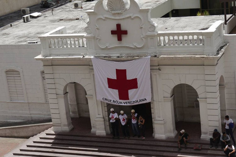 Cruz Roja dice que su ayuda “se ha politizado” en Venezuela