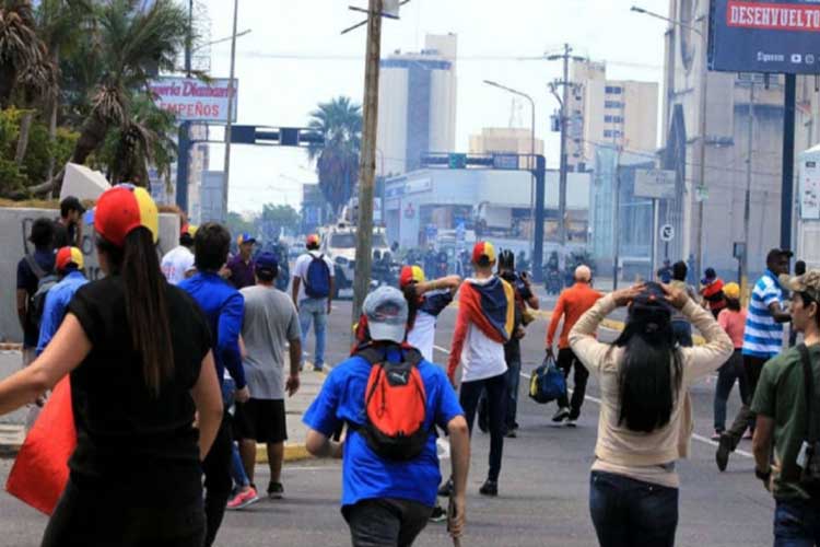 Foro Penal contabilizó 119 detenidos durante protestas de este 30 de abril