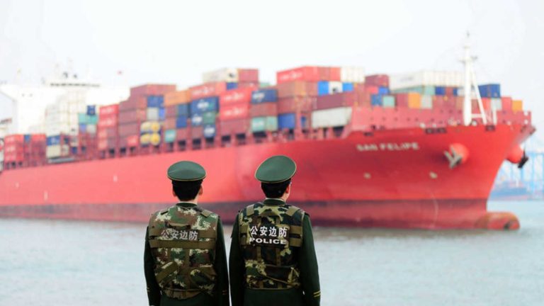 China responde con aranceles a bienes de EEUU por $60.000 millones