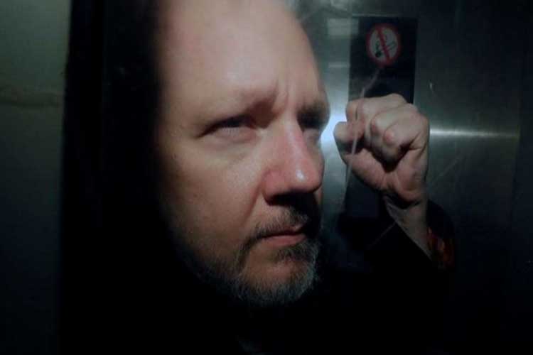 EEUU presenta 18 nuevos cargos contra Assange, entre ellos uno por espionaje