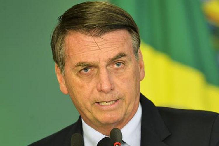 Bolsonaro evalúa algunos cambios en decreto que facilita porte de armas
