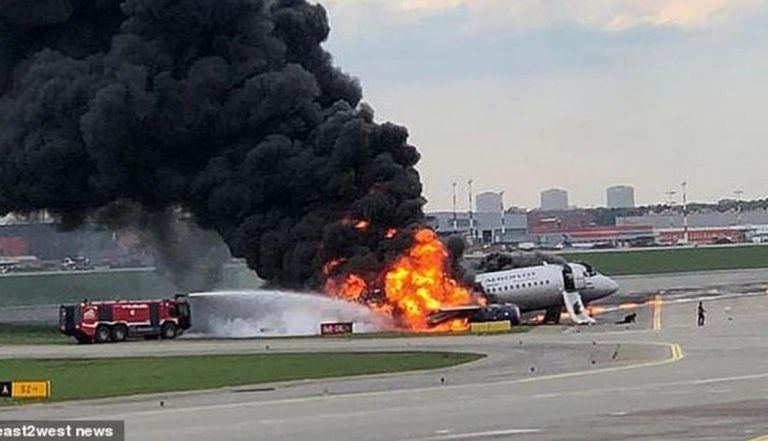 Rayo causó el incendio de avión donde murieron 41 personas en Rusia