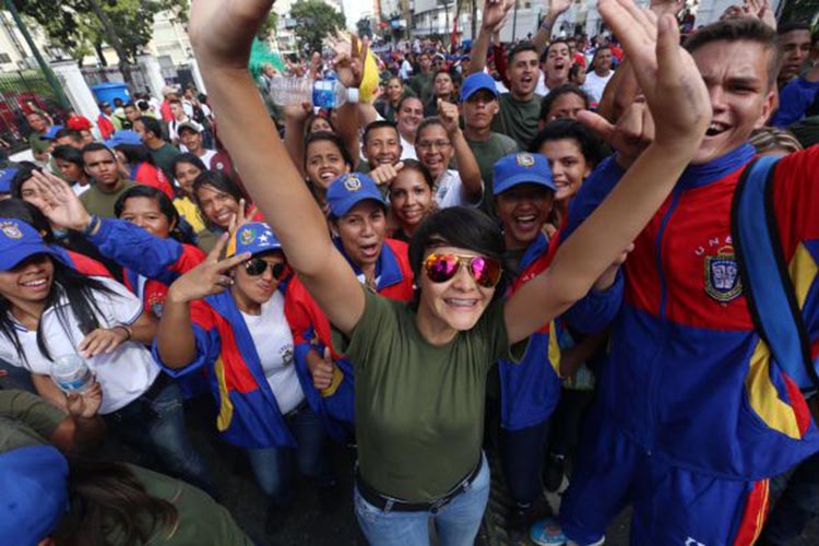 Maduro: En la juventud está la fuerza transformadora de Venezuela