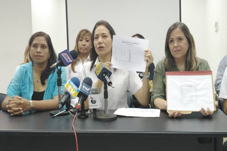 Aixa López denuncia que en lo que va de 2019 se han registrado 23.860 fallas eléctricas en Venezuela