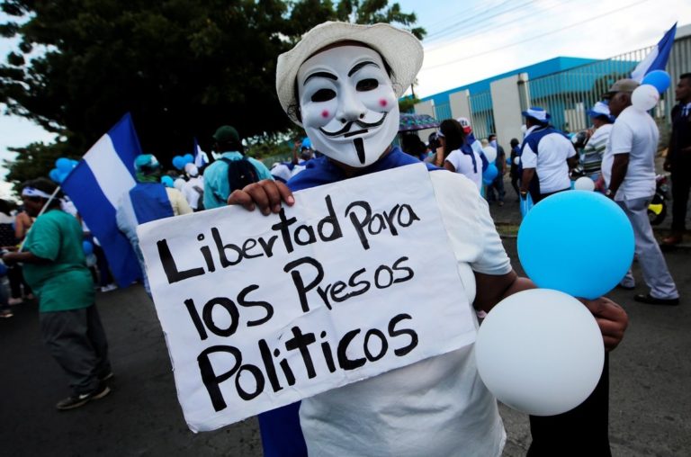 Gobierno de Nicaragua promete libertad de «reos políticos» y de expresión