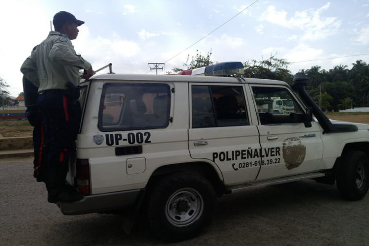 Puerto La Cruz: Encuentran cadáver de un Polipeñalver flotando en un canal