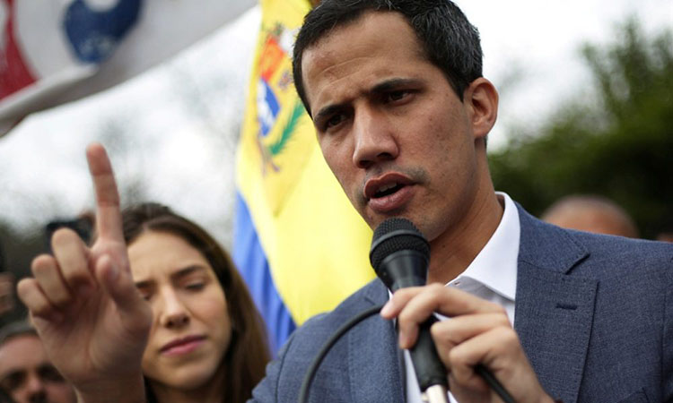 Guaidó solicita a Colombia investigar presuntos manejos irregulares de su delegación