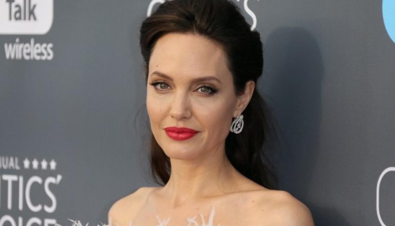 Angelina Jolie estará hoy en la frontera entre Colombia y Venezuela