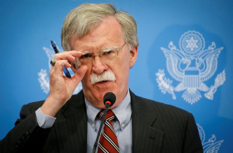 Bolton: EE.UU está listo para sumarse a la solución del conflicto en Ucrania