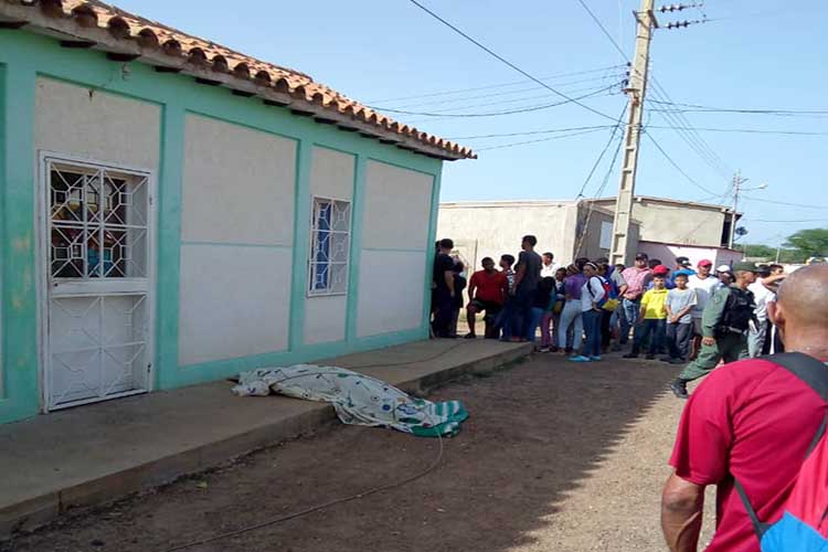 Muere una joven al caerle una guaya de alta tensión en Urumaco