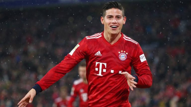 Rumenigge confirma que James no seguirá en el Bayern