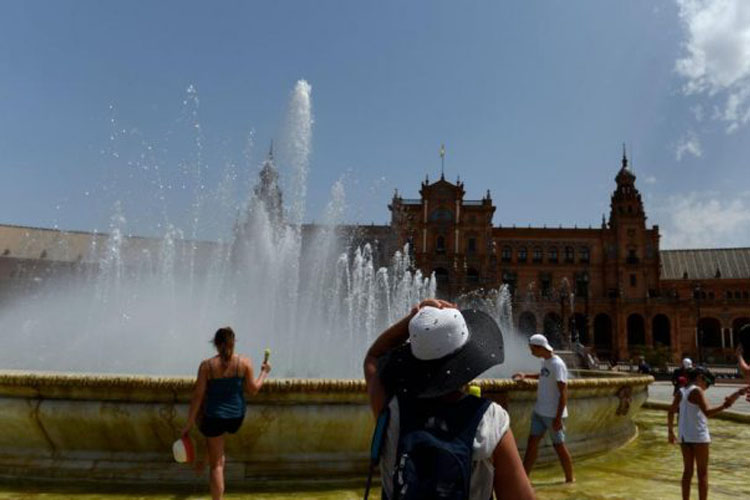 Emiten una alerta por una intensa ola de calor en Europa